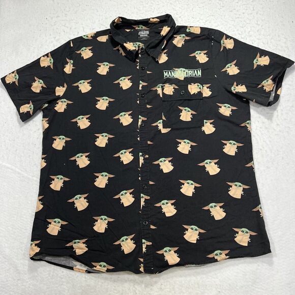 Star Wars Celebration The Mandalorian Men's Large Baby Yoda Black Button Shirt